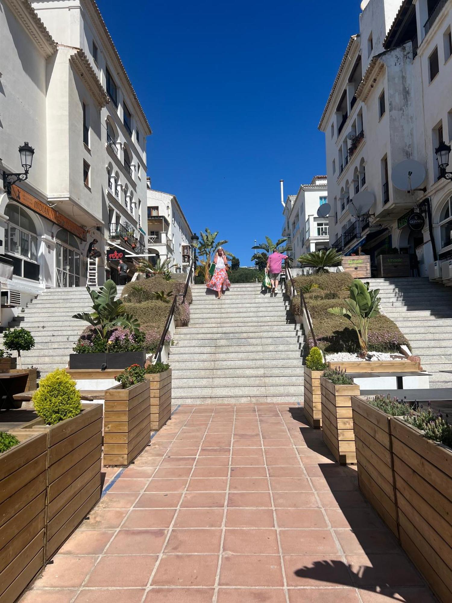 Palm Beach Apartment In La Duquesa Manilva Bagian luar foto